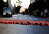Ζωγράφου: Κάηκε το αμάξι του καθηγητή που συνέταξε το πόρισμα για τα Τέμπη