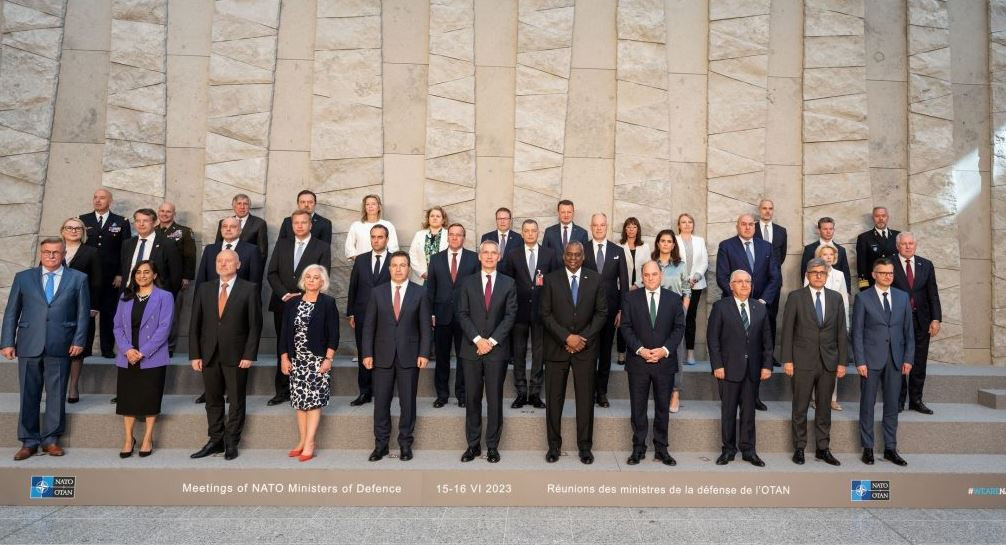 Στεφανής - ΝΑΤΟ