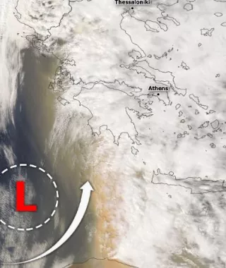 Δορυφορική εικόνα από το κύμα της αφρικανικής σκόνης που «σάρωσε» την Ελλάδα - Το φαινόμενα «Minerva Red»