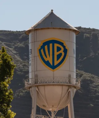 «The Lord of the Rings: Shadows of the Past»: Η Warner Bros. ανακοίνωσε τη νέα ταινία με υπογραφή του Στίβεν Κόλμπερτ