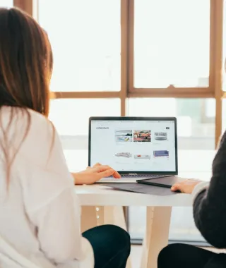 Αλλαγή καριέρας μετά τα 30: Γίνεται χωρίς να ρισκάρεις τα πάντα;