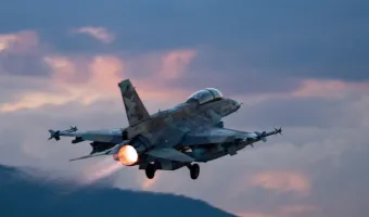 F-16