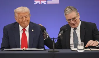 Τραμπ και Στάρμερ