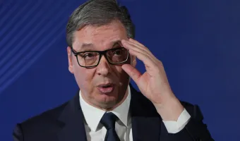 Αλεξάνταρ Βούσιτς 