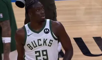 Άλεξ Αντετοκούνμπο