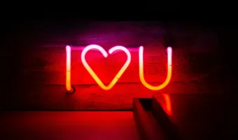 Γιατί ερωτευόμαστε