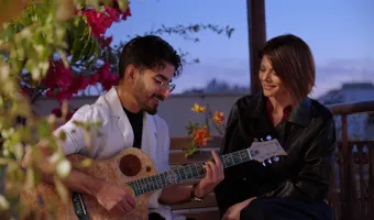 «H Ζωή σου όλη»: Η Χριστίνα Βίδου συναντά τον Papazó