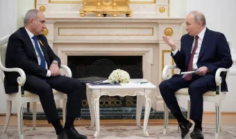 Πασινιάν - Πούτιν