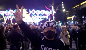 Αλβανοί διαδηλωτές 