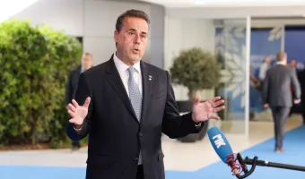 Παπασταύρου