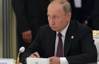 Πούτιν για Συρία: Πρέπει να ελευθερωθεί από την ξένη στρατιωτική παρουσία