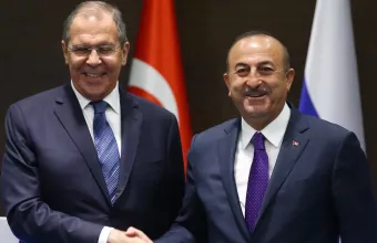 Λαβρόφ: Αντιλαμβανόμαστε τις θεμιτές ανησυχίες της Τουρκίας στη Συρία (video)