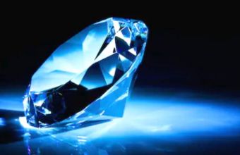 Σπάνιο διαμάντι αξίας 500.000 ευρώ κλάπηκε από σπίτι στο Βόλο