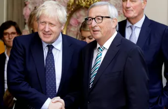  «Λευκός καπνός»  για το Brexit - Τζόνσον: Σπουδαία νέα συμφωνία - Γιούνκερ: Ζήτημα βούλησης
