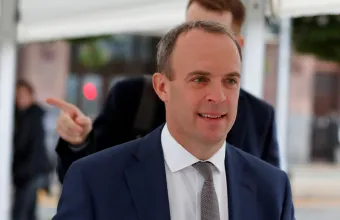 (Και) το Λονδίνο ανακοίνωσε εμπάργκο όπλων στην Τουρκία 