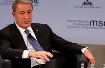 Ακάρ: Οι Κούρδοι μαχητές εξακολουθούν να μην αποσύρονται από τα σύνορα Τουρκίας-Συρίας