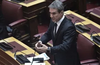 Κρίση στο ΚΙΝΑΛ: Η Γεννηματά «ξήλωσε» τον Λοβέρδο από κοινοβουλευτικό εκπρόσωπο 