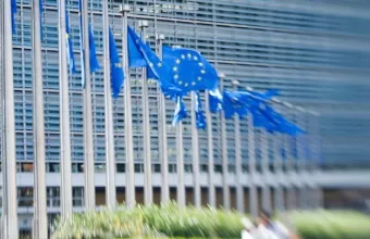 Ανάπτυξη 1,8% για την ελληνική οικονομία προβλέπει η Κομισιόν