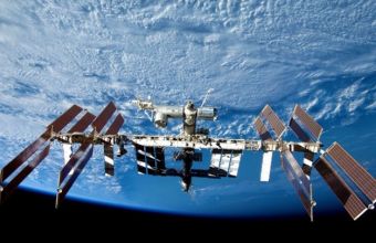 Διαστημικός συνωστισμός: Τα πέντε «παρκαρισμένα» σκάφη στον Διεθνή Διαστημικό Σταθμό (pic)