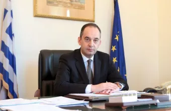 Μήνυμα Πλακιωτάκη για τους απαχθέντες Έλληνες ναυτικούς