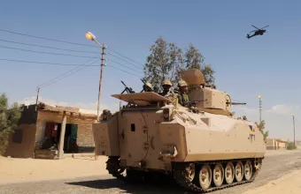 Τανκς στέλνει στο στρατάρχη Χαφτάρ η Αίγυπτος