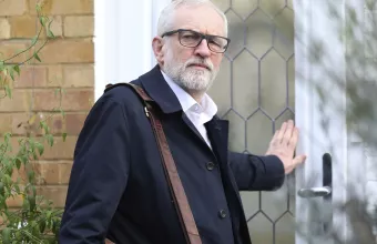 Καθορίστηκαν οι κανόνες για τη διαδοχή του Τζέρεμι Κόρμπιν