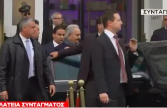 Η αναχώρηση του Χαλίφα Χαφτάρ από την Αθήνα (φωτό)