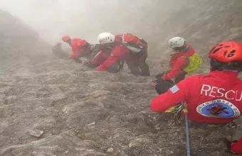 Τραγωδία στο Λουτράκι: Τέσσερις νεκροί σε σπήλαιο- Το σενάριο των αρχών
