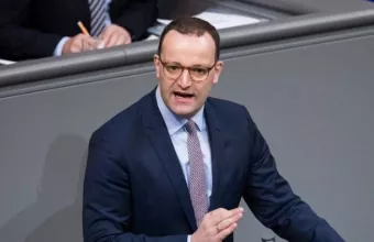 Γερμανία-Γενς Σπαν: Θα εμβολιαζόμουν και με το εμβόλιο της AstraΖeneca