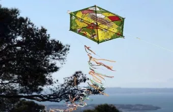 6χρονος χαρταετός