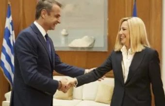 Γεννηματά: Πολιτική "βλέποντας και κάνοντας" από Μητσοτάκη - Ούτε λέξη αυτοκριτικής