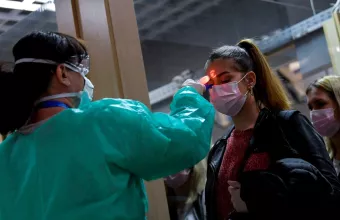 Ζευγάρι προσπάθησε να φύγει από τη βόρεια Ιταλία - Τους σταμάτησαν οι καραμπινιέροι