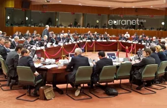 Γερμανικός Τύπος: Σχέδιο «ομπρέλας» 240 δισ. από ESM- Πιστωτική γραμμή ως 2% του ΑΕΠ 