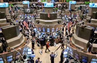 «Τσουνάμι» ρευστότητας της Fed στις αγορές με 1,5 τρισ. δολάρια