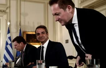 Στα «συρματοπλέγματα» κυβέρνηση – ΣΥΡΙΖΑ για μεταναστευτικό – Σφοδρή κόντρα