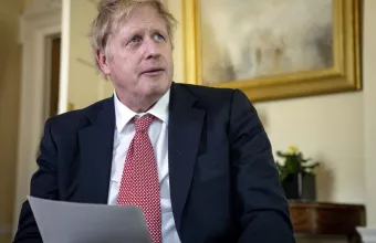 Πιθανός εμβολιασμός σε ζωντανή τηλεοπτική σύνδεση για Τζόνσον 