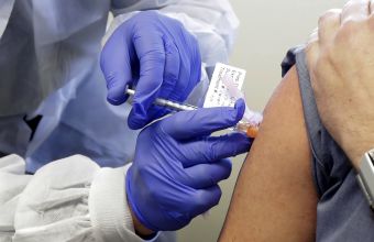 Ρωσία-Εμβόλιο: Ξεκίνησαν οι κλινικές δοκιμές στα Ηνωμένα Αραβικά Εμιράτα