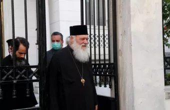 Ιερώνυμος: Η Θεία Κοινωνία δεν συζητείται, η συνάθροιση είναι κάτι διαφορετικό
