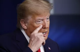 Κορωνοϊός: Με «συνέπειες» απειλεί την Κίνα ο Τραμπ - Ακόμη 1.891 νεκροί στις ΗΠΑ