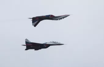 Τι αλλάζει στις ισορροπίες στη Λιβύη; Ρωσικά μαχητικά Su-24 και MiG-29 στα χέρια του Χαφτάρ (φωτό)