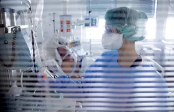 Κορωνοϊός: Στους 335 οι νεκροί στη χώρα - Ένας 55χρονος και μια 88χρονη κατέληξαν τις τελευταίες ώρες