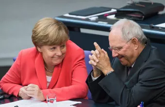 Σόιμπλε: Μονόδρος για να έχει η Ευρώπη ελπίδα, το Ταμείο Ανάκαμψης Μέρκελ – Μακρόν 