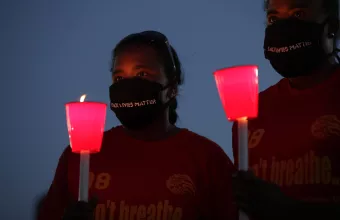 ΗΠΑ - Χιούστον: Χιλιάδες άνθρωποι απέτισαν φόρο τιμής στον Τζορτζ Φλόιντ