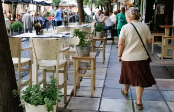 Άνοιγμα εσωτερικών χώρων εστίασης - Τα μέτρα - Μουσική και ποτό στις παραλίες