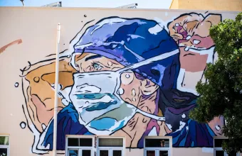 Κορωνοϊός, ένας χρόνος στην Ελλάδα: Εξιστορεί η ασθενής «μηδέν»