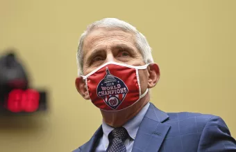 Φάουτσι: Πιθανόν πολύ καλό το εμβόλιο της AstraZeneca - Πρώτη αντίδραση της φαρμακοβιομηχανίας