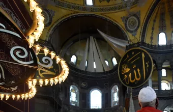Mπουγάδες στην Αγιά Σοφιά που ισλαμισμό σημαίνουν  