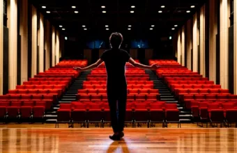 MKO SolidarityNow: Καμία εμπλοκή με τον χώρο του θεάτρου και με δραστηριότητες του Λιγνάδη