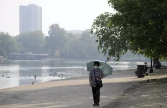 Σχεδόν 2.000 νεκροί από κορωνοϊό σε μία εβδομάδα σε Αγγλία και Ουαλία