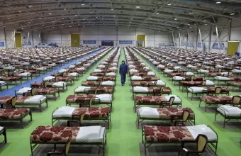 Κορωνοϊός: Πώς μπορεί να εκδηλωθεί η πανδημία το 2021 και μετά; Τα σενάρια